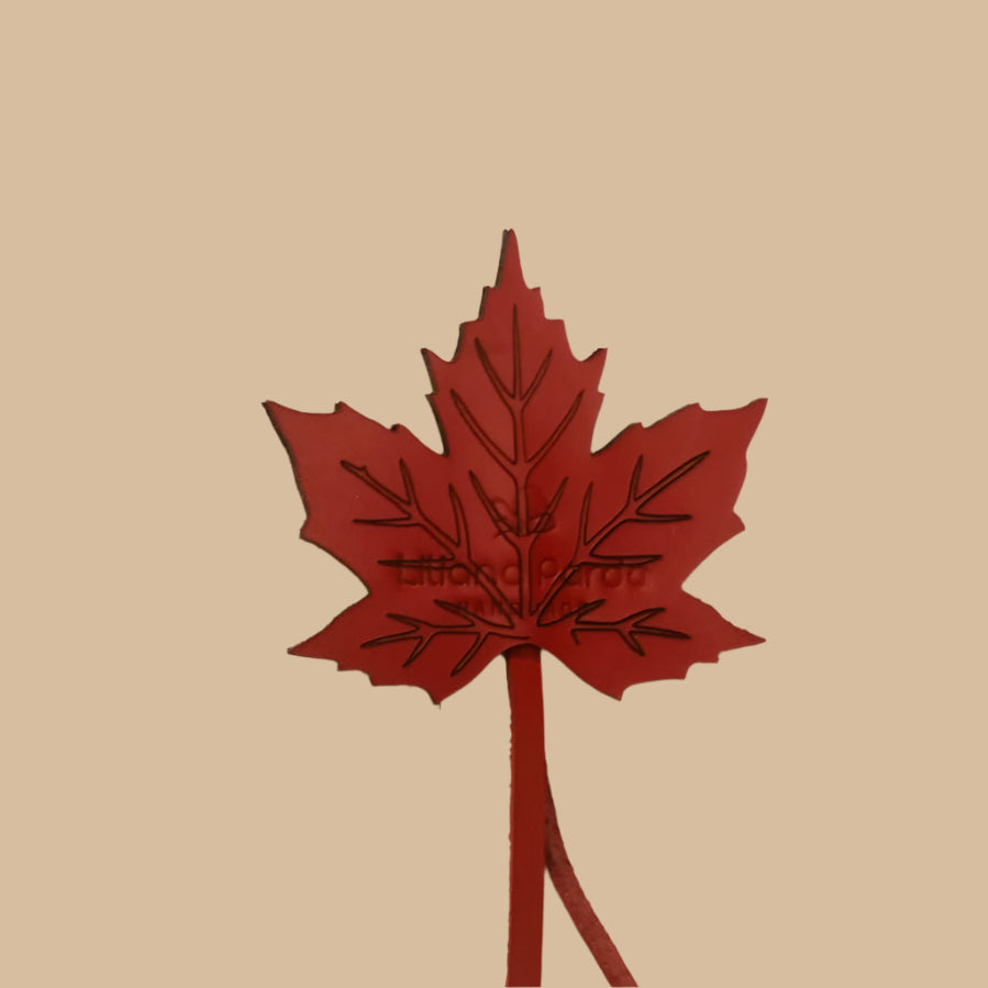 mapleleaf_canada_chain
