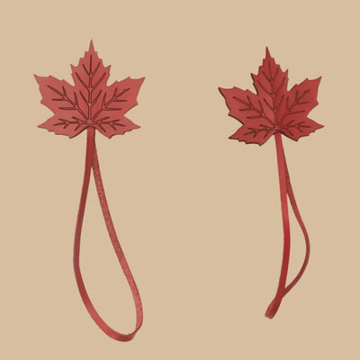 mapleleaf_keychain