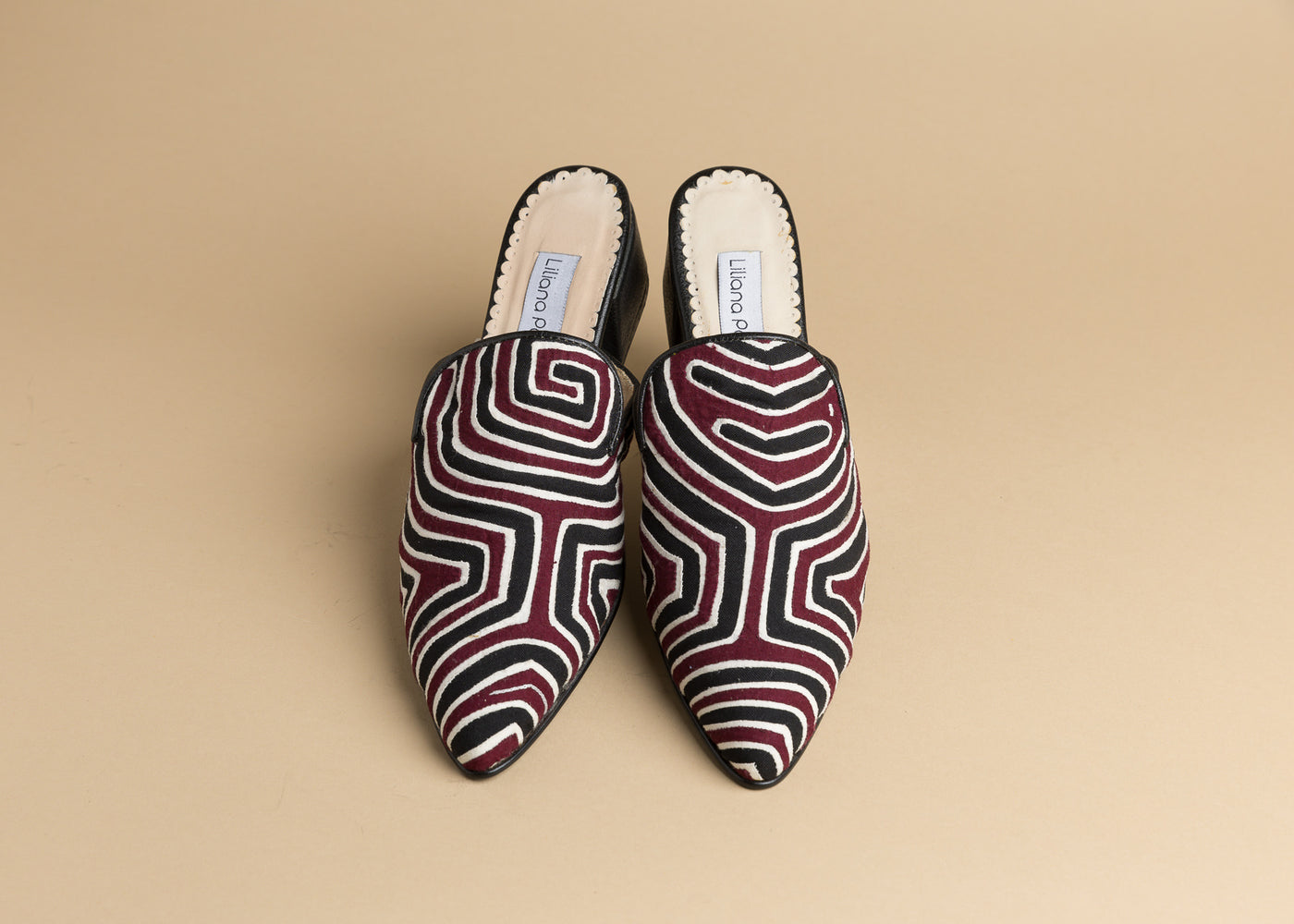 blackwhitewine_mola1