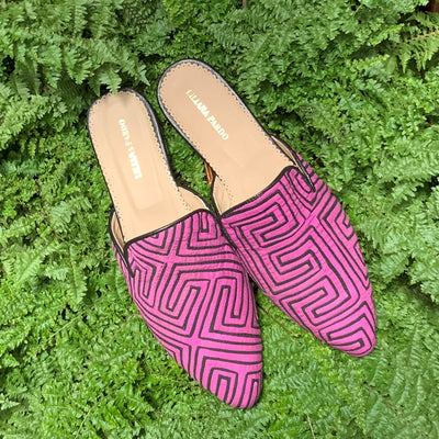 Mola Mules | Black & Light Purple