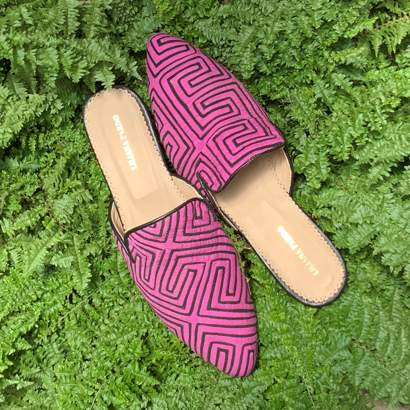 Mola Mules | Black & Light Purple