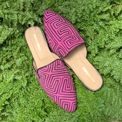 Mola Mules | Black & Light Purple